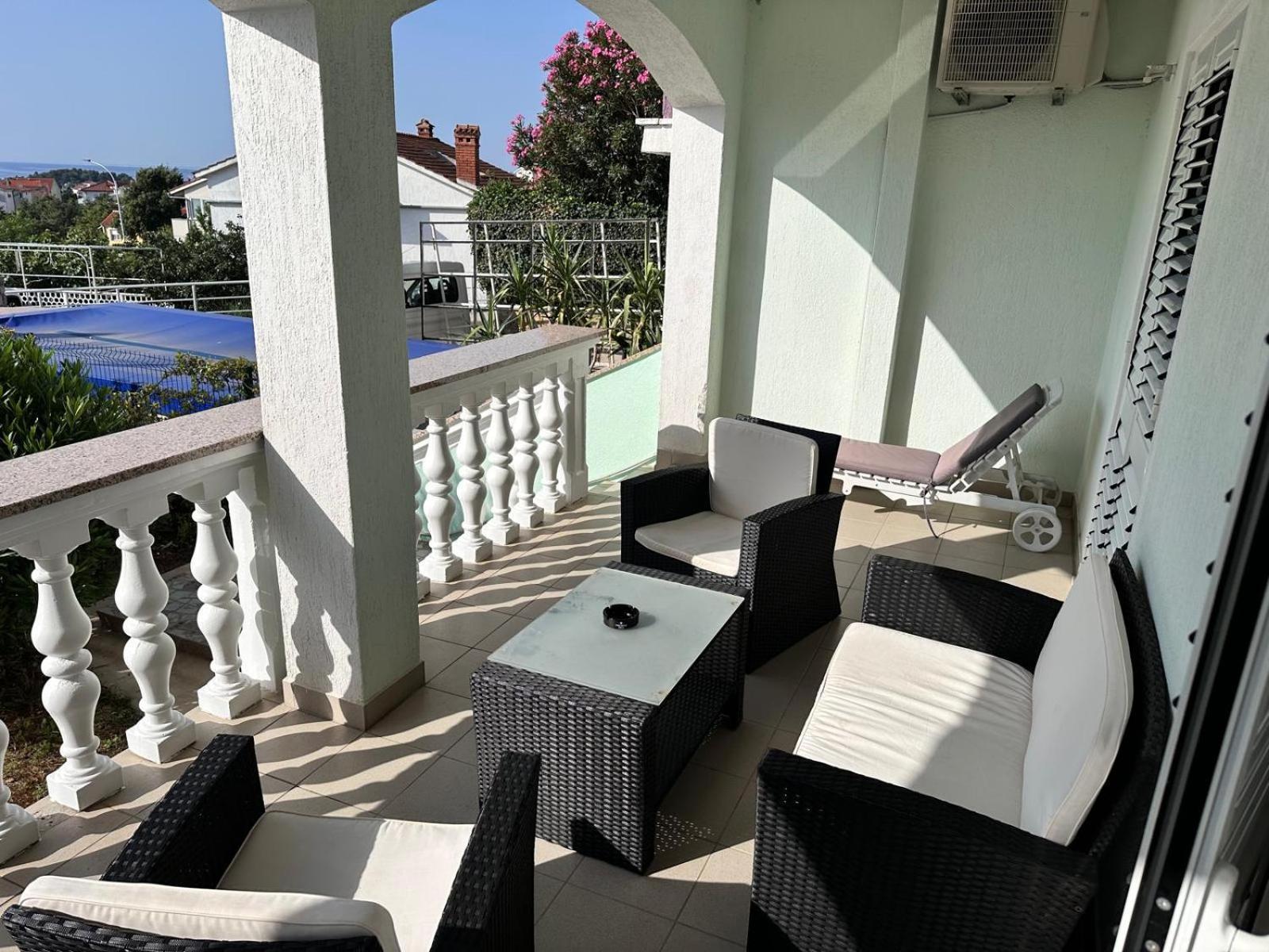 Apartmani Djurda Крк Экстерьер фото